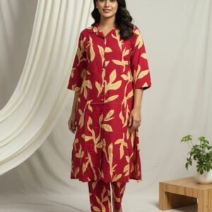 Read Leafy Vetican Silk Kurti Set